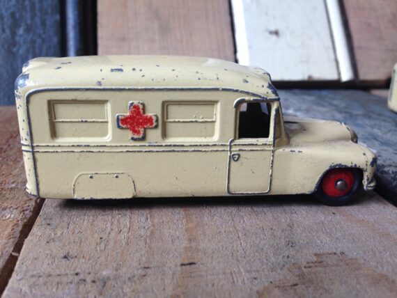 3 Dinky toys public service England - Image 3