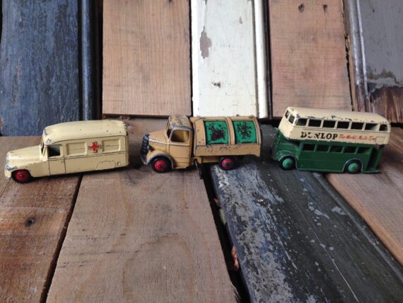 3 Dinky toys public service England - Image 12