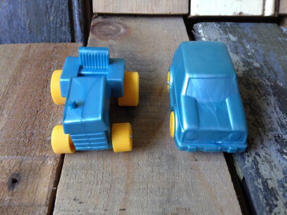Viking Plast 2 cars Sweden 1970 - Image 5