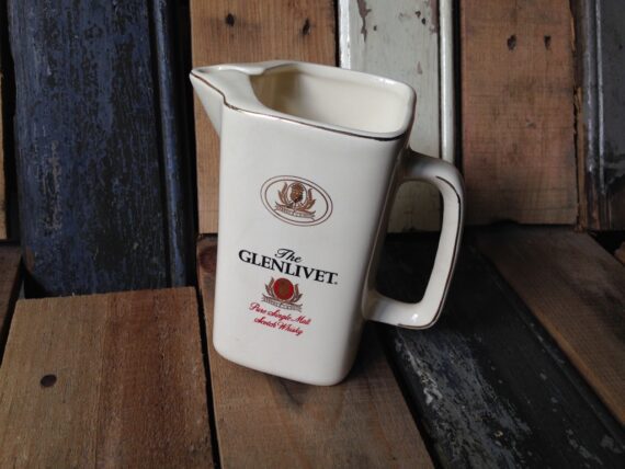 Glenlivet whisky water can 1980 Scotland - Image 2