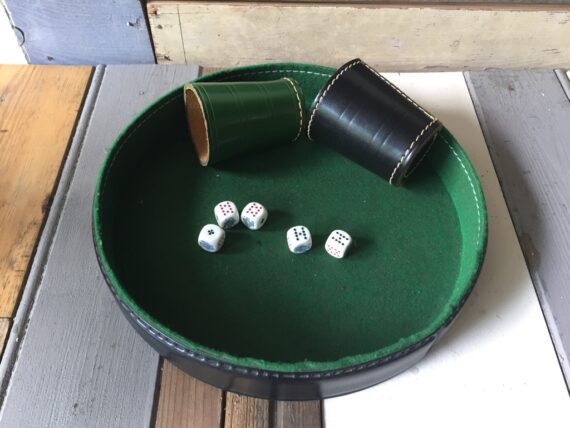 Leather dice game set 1970 2 cups craps - Image 5
