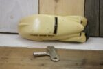 Schuco Patent 1010 Beige with key Germany 1950 - Image 5