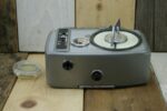 Yashica 8 single lens wind up 8mm video Camera Japan 1960 - Image 5