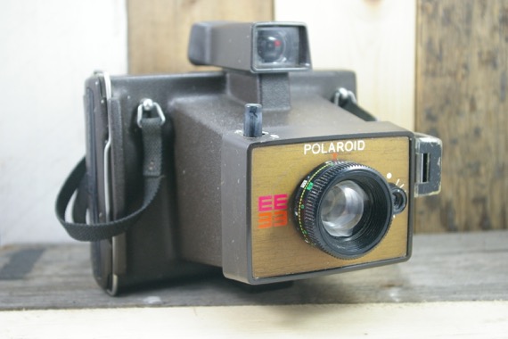 Polaroid EE33 land camera 1970 USA - Vintage Man Stuff