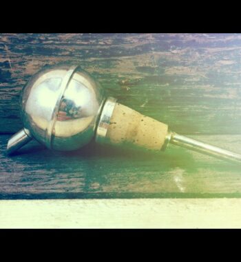 Spirit measure Pourer 28ml England 1980