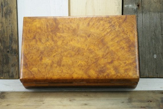 Handcrafted burl wood desk cigar box - Image 4