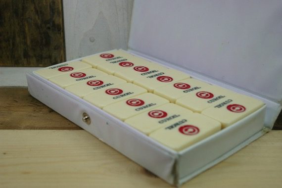 Curoil double 6 Domino set in box 1980 Curacao - Image 4