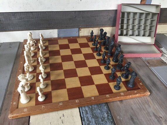 Chessboard and medieval Pieces 1960 Netherlands - Image 9