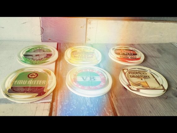 Plastic beer coaster set 6x 1960 Australia breweriana Plastic beer coaster set 6x 1960 Australia breweriana - Image 1