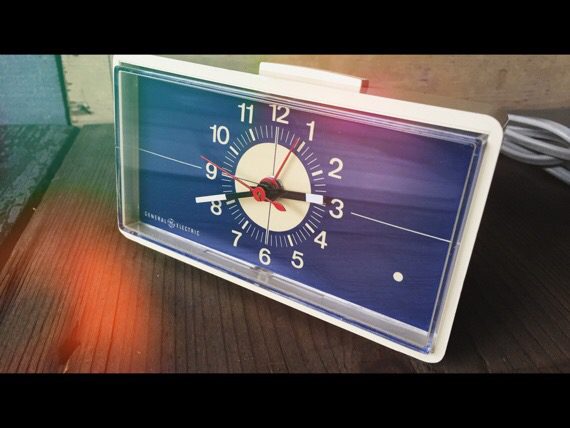 General electric blue alarm clock 1980 Germany General electric blue alarm clock 1980 Germany - Image 1