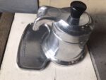 Mignon 2 cup moka pot OMG Italy 1960 round knob - Image 4