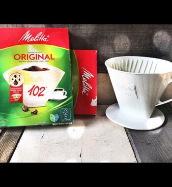 Melitta 102 drip style coffee filter holder and filters 2000 Germany