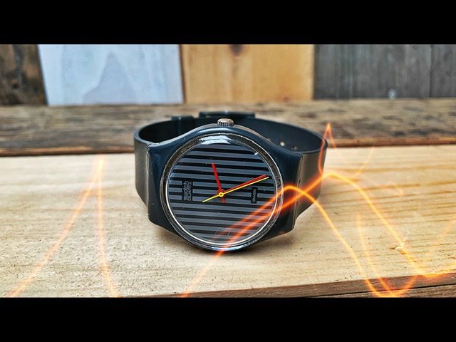 Swatch GA102 pinstripe red hands mens quartz watch 1985 
