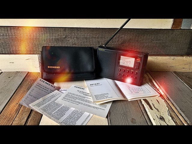Siemens RP-647 PPL radio digital world receiver case 2000 Germany Siemens RP-647 PPL radio digital world receiver case 2000 Germany