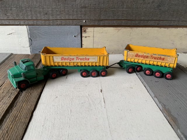 Matchbox K-16 Lesney kingsize dodge tractor and tippers 1970