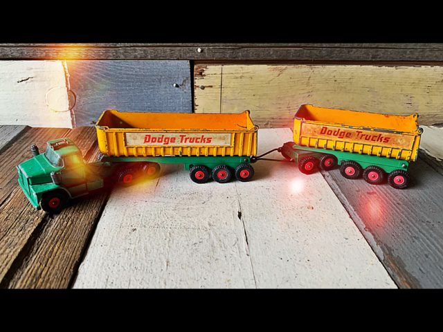 Matchbox K-16 Lesney kingsize dodge tractor and tippers 1970