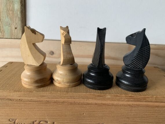 Chess set Staunton type K78 wood in box 1960 France - Image 3
