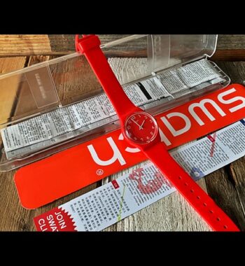 Swatch GR175 Sunetty red quartz watch in box 2020 Swiss