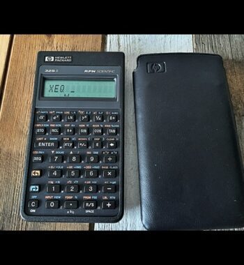Hewlett Packard Calculator HP 32S II RPN Scientific desk 1987 USA