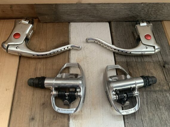 Shimano PD-A520 Tiagra pedals 600 brake levers 1980 Japan