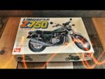 LS M312 Kawasaki Z 750 FOUR model kit 1:20 1980 Japan
