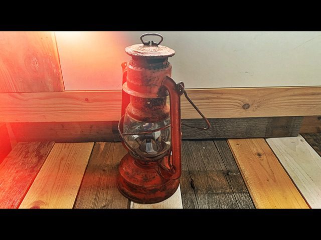Feuerhand 275 Baby red hurricane oil lantern kerosine 1970 Germany