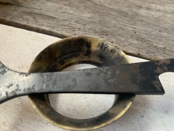 SVEA 126L brass camping stove Sievert in tin 1960 Sweden - Image 7
