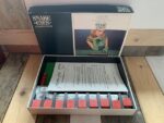 Snake eyes dice game in box 1969 Vic-toy England