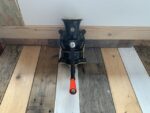 Spong no 1 cast iron Coffee Mill with cup for DE England 1960 Netherlands - Image 4