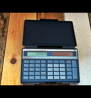 Texas Instruments calculator TI-30 Galaxy SLR solar desk 1980 Japan