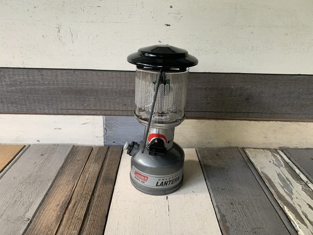 Coleman model 226 small camping lantern 2000 USA - Vintage Man Stuff
