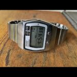 Seiko M159-5010 Quartz LCD chronograph white steel 1976 Japan