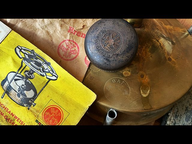 BAT 2 GDR silent burner collapsible brass stove 1970 Eastern Germany