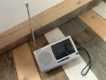 Sony ICF-SW11 world receiver manual box 2000 Japan - Image 6