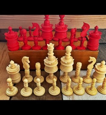 Chess set Nürnberg Nuremberg bone tournament size in box 1900 Germany