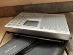 Sony ICF-SW7600GR world receiver digital case 1990 Japan - Image 8