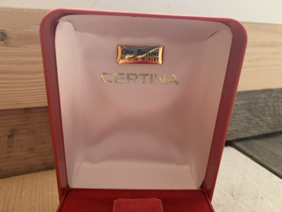 Certina large red mens chronograph tool watch box 1970 Switzerland - Image 4