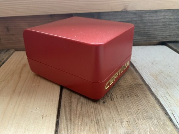 Certina large red mens chronograph tool watch box 1970 Switzerland - Image 5