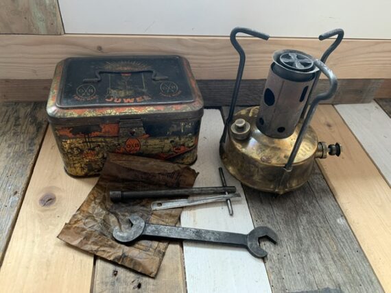 Juwel 21 small brass camping stove in tin 1950 Germany