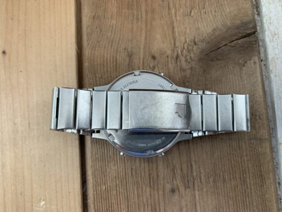 Pulsar V600-6010 alarm chronograph mens quartz watch 1990 Japan - Image 7