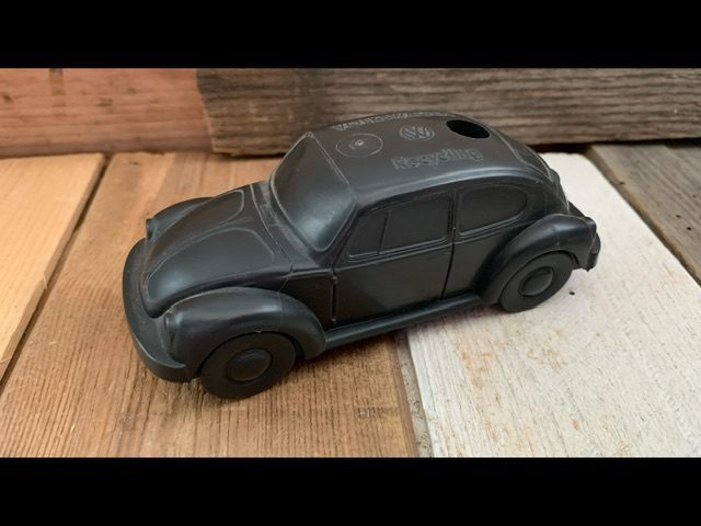 VW Beetle pen holder advertisement plastic recycling car 2000 VW Beetle pen holder advertisement plastic recycling car 2000