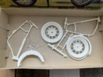 Airfix kit 4480 model BMW R69 1:10 scale England 1975 - Image 5