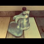 Mignon 2 cup moka pot OMG Italy 1950 red swing knob