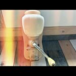 KyM 9730 wall coffee grinder cream beige 1951 Germany