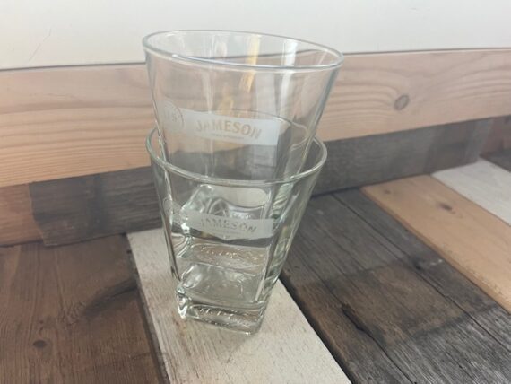 Set of 2 Jameson Whiskey glasses 2000 Ireland - Image 6