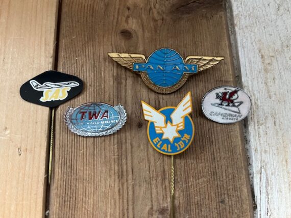 lot of 5x lapel pins badges Airways mid century various countries