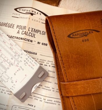 Graphoplex 698 Electronicien / electronica duplex slide rule full, made ca. 1970 in France