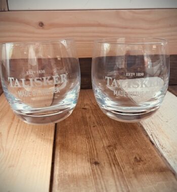 2 Whisky glasses for Talisker made by the sea 2000 Scotland