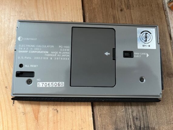 Sharp PC-1100 pocket computer calculator 1980 Japan
