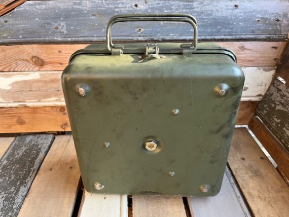 Heinze Geniol metal case camp stove full set NATO 1980 Netherlands - Image 3